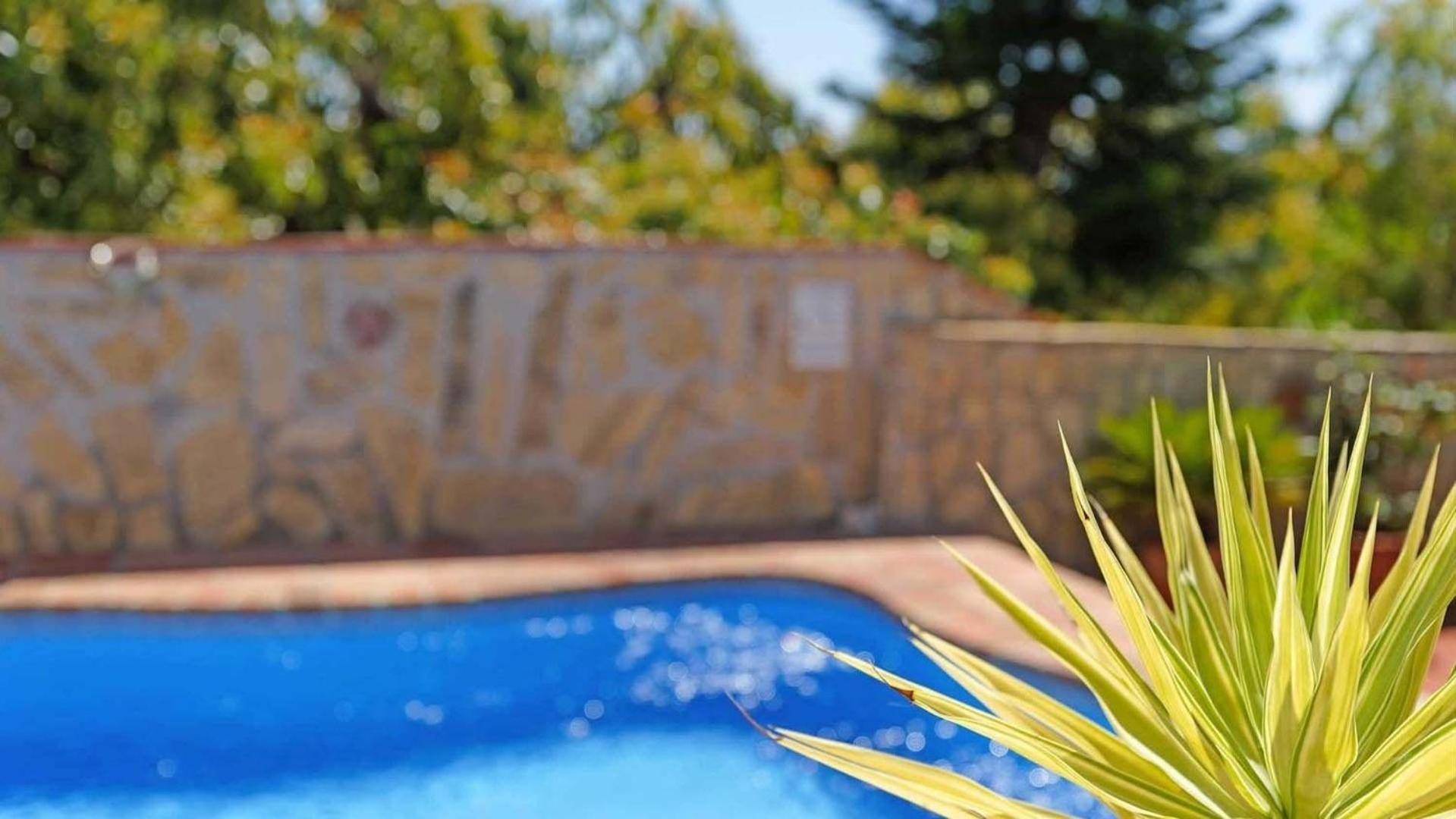 Mit Privatpool Fuer 2 Personen Ca 90 Qm In Nerja, Andalusien Costa Del Sol *