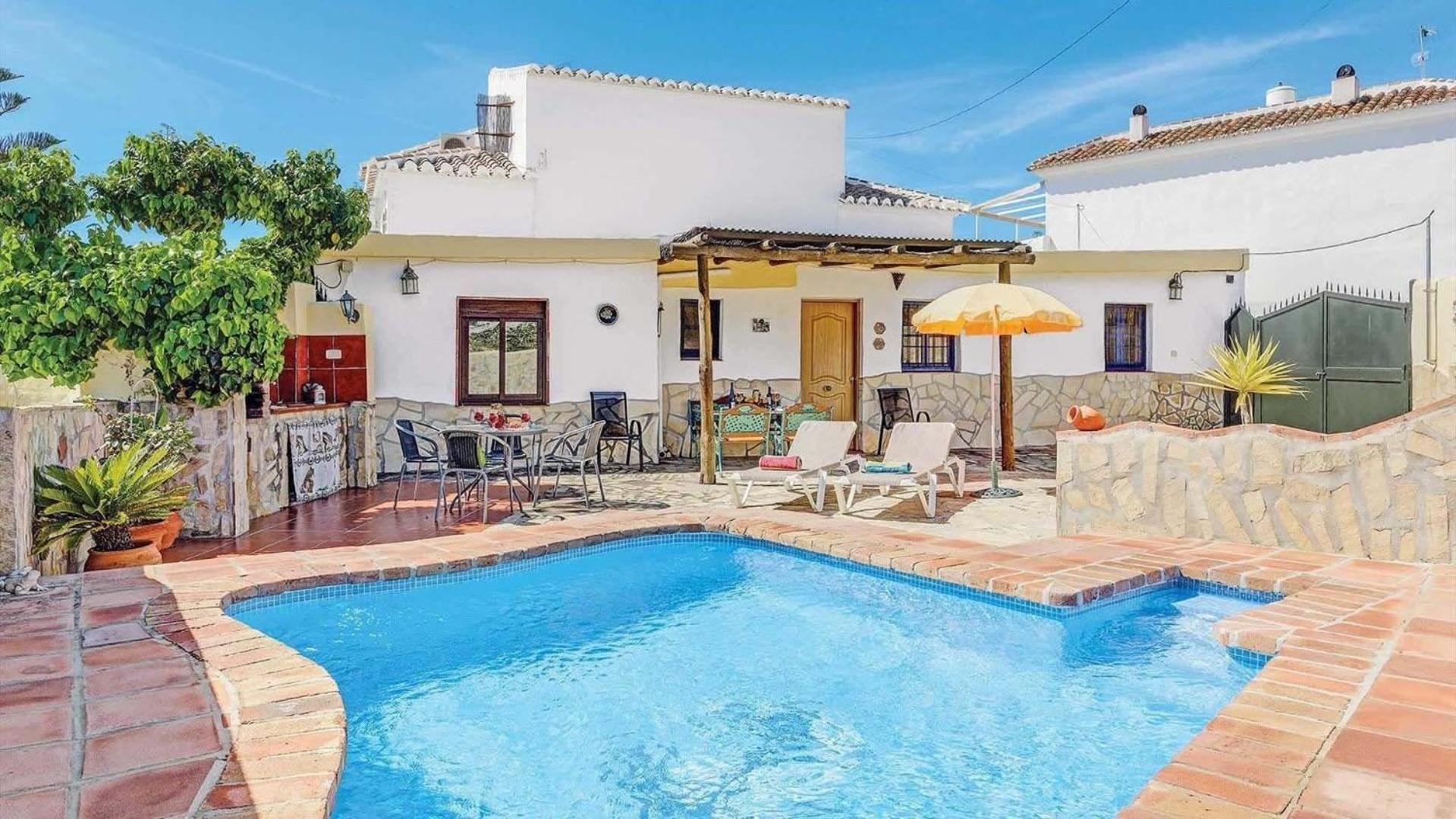 Mit Privatpool Fuer 2 Personen Ca 90 Qm In Nerja, Andalusien Costa Del Sol Semesterbostad Nerja